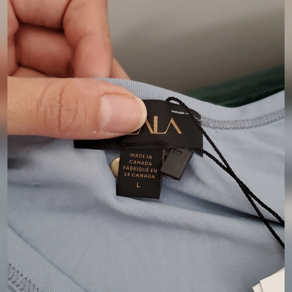 Alala Activewear Tank - Picture 2 of 6